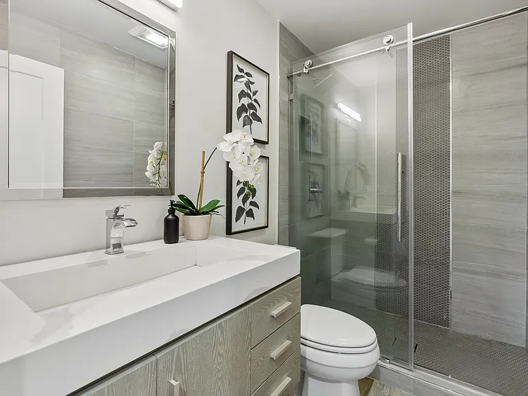 11951 Gladstone Dr — Photo 17