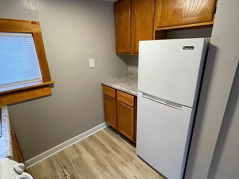 610 Commonwealth Ave — Photo 6