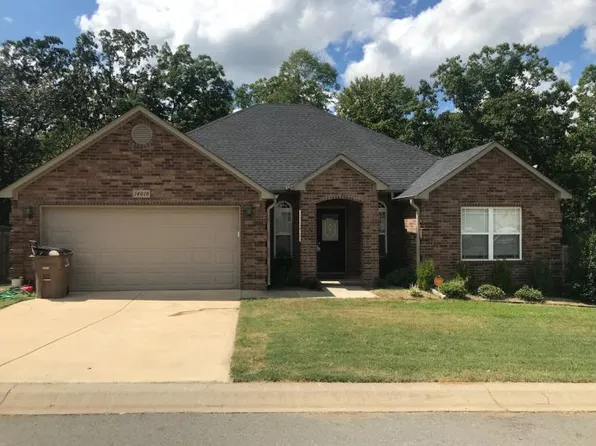 14010 Skyline Dr, Shannon Hills, AR 72103