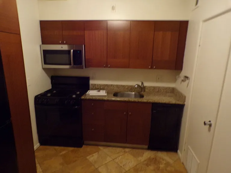 3806 Hickory Ave — Photo 5
