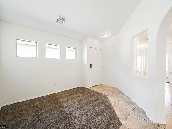 5th image of 3337 Greenwood Springs Dr