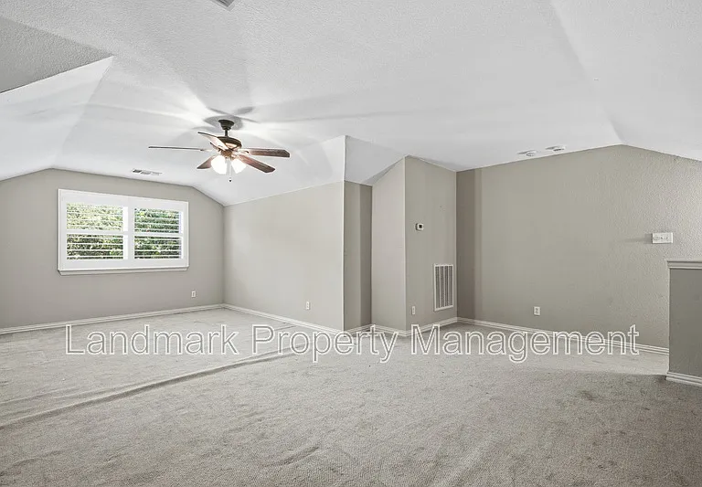 900 Muirfield Dr — Photo 23