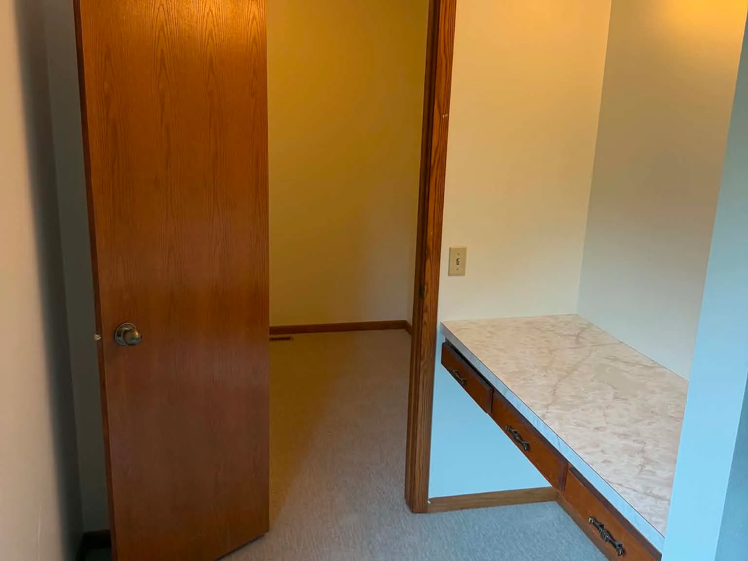 3 bed, 2000 sqft, $2,950 — Photo 3