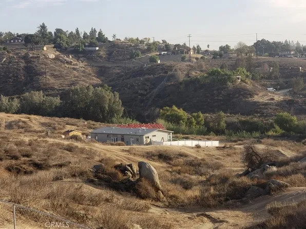 15045 Harbart Dr, Riverside, CA 92506