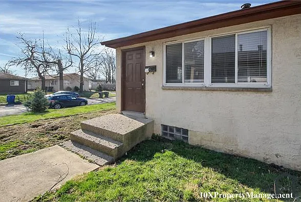 2459 Hiawatha St — Photo 4