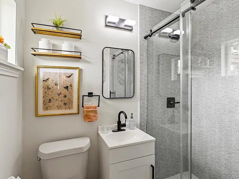 5751 Firenza Dr — Photo 39
