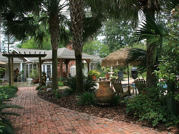 2nd image of 3572 Pine Knolls Dr