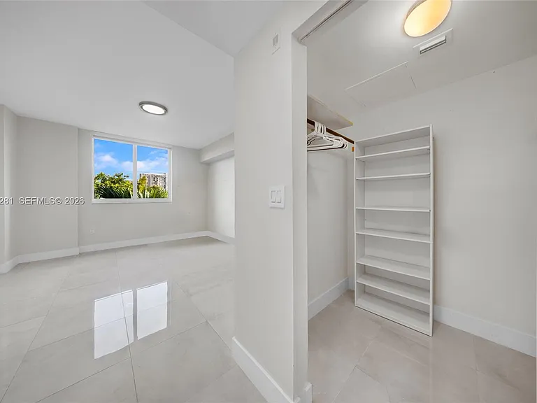 2775 NE 187th St #318 — Photo 15