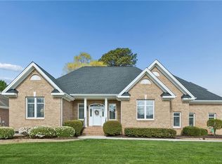 928 Jodi Lynn Trl, Chesapeake, VA 23322