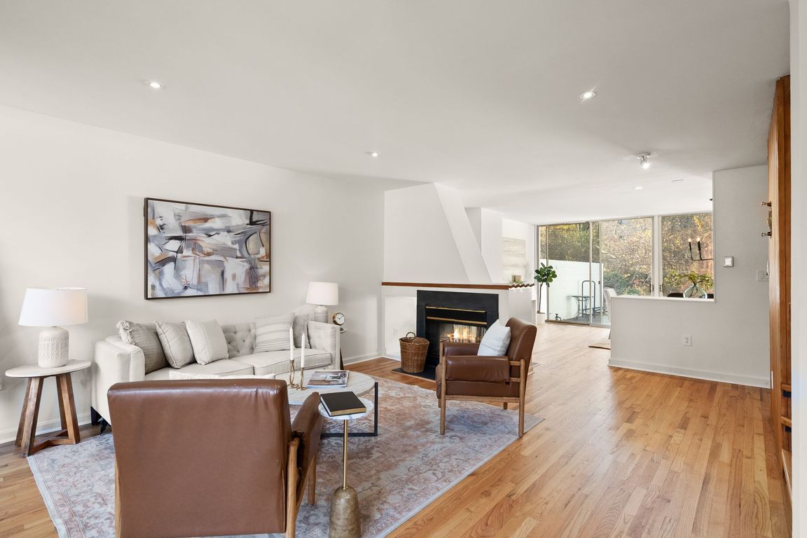 next background image