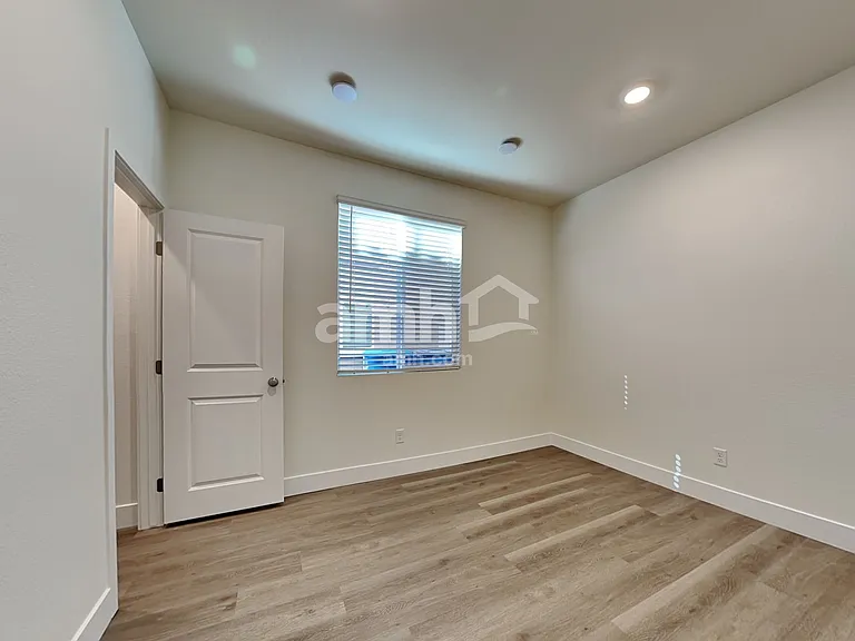 137 Nico Azalea Ln — Photo 20