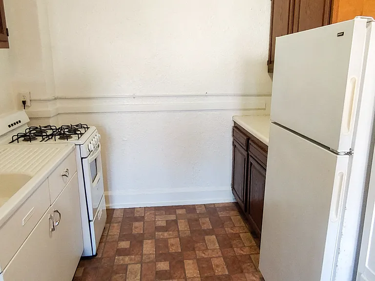 10507 Lake Ave — Photo 9