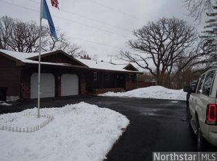 6165 Green Valley Rd, Anoka, MN 55303