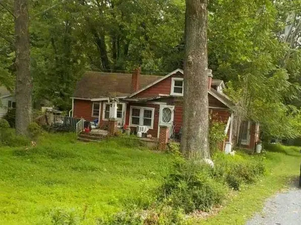 12601 Old Germantown Rd, Waynesboro, PA 17268