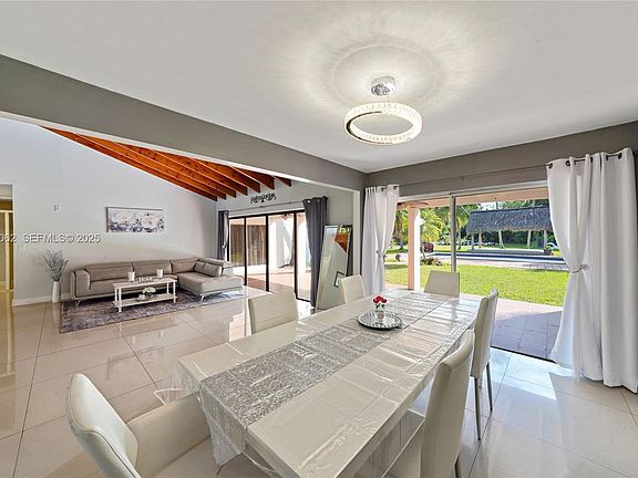 3rd image of 17150 SW 296th St