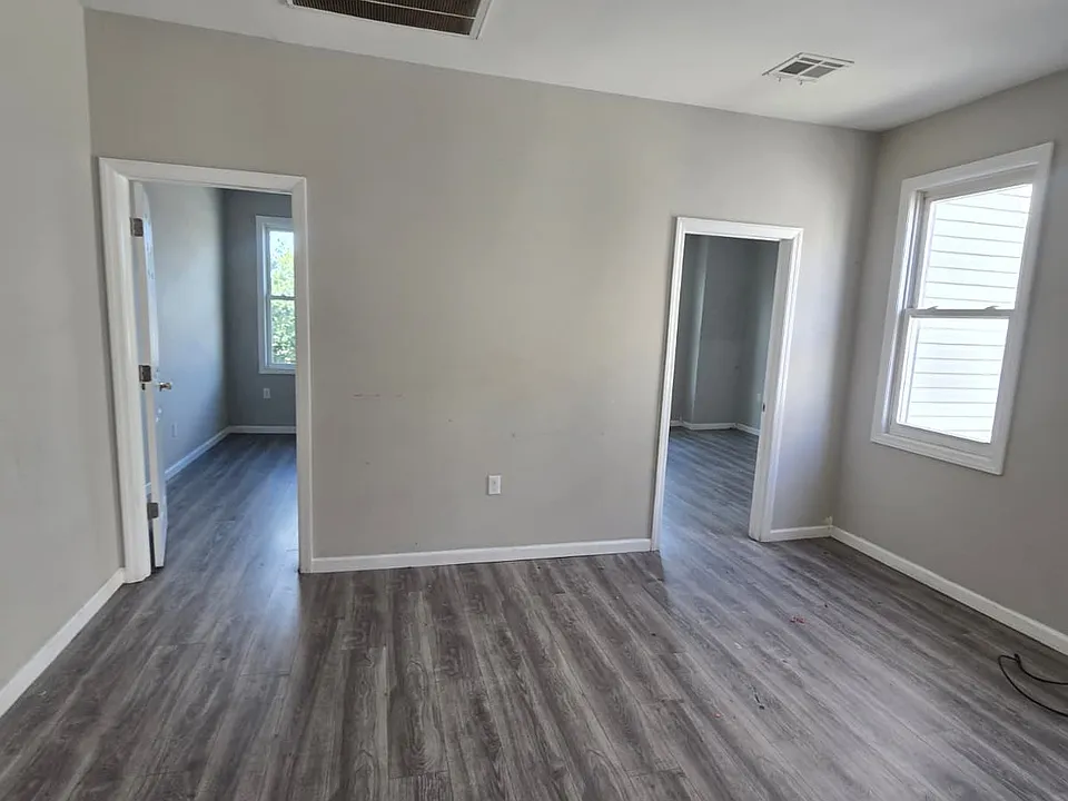 887 Springfield Ave #3B