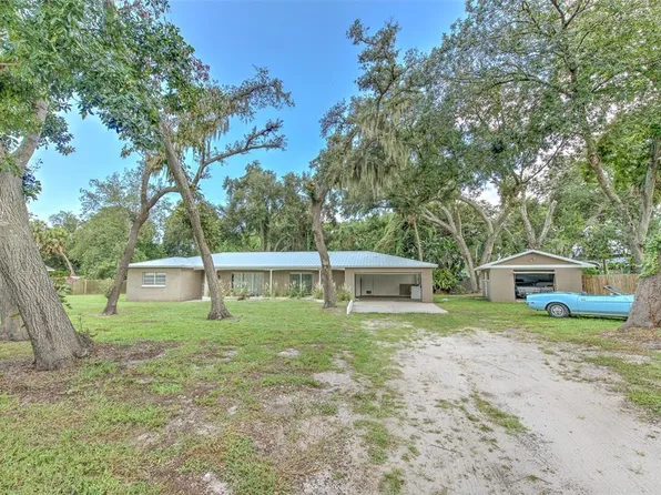 8825 COBB ROAD, RIVERVIEW, FL 33578