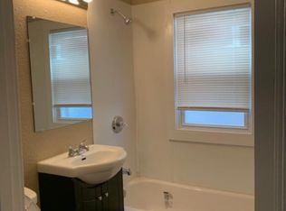 3940 N 27th St, Milwaukee, WI 53216