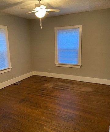 3rd image of 739 Gracey Ave