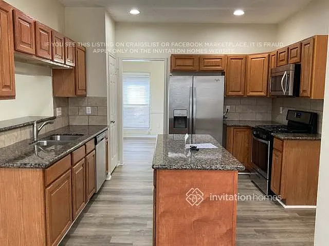 14423 Sun Harbor Dr — Photo 8