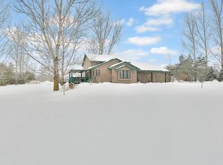 25020 Narcissis St NW, Isanti, MN 55040