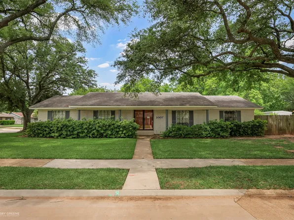 2007 Venus Dr, Bossier City, LA 71112