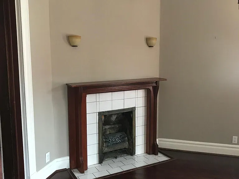 1037 Garvin Pl — Photo 7