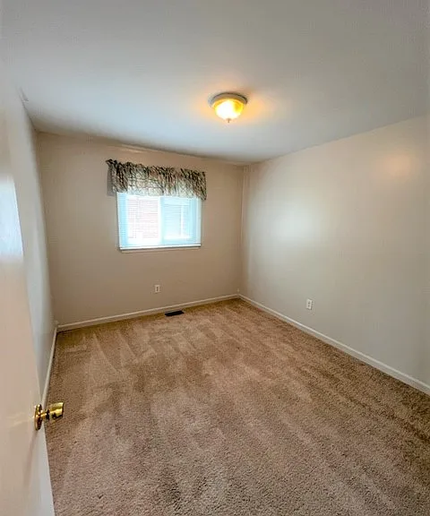 24720 Manila St — Photo 5