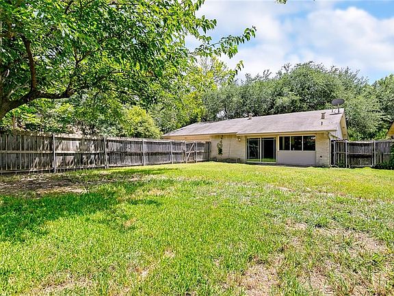 4th image of 325 Nettle Dr
