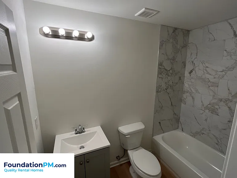 388 McFarland Dr — Photo 12