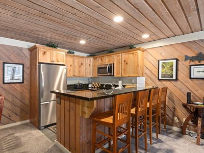414 Rainbow Ln #103, Mammoth Lakes, CA, 93546