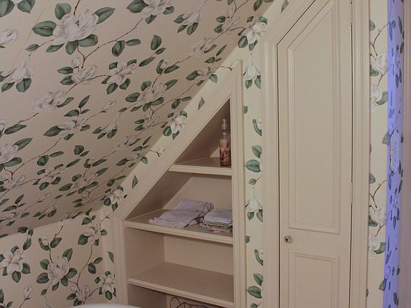 Upper Bath