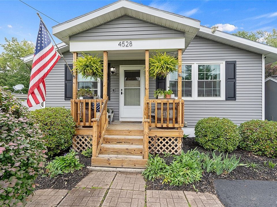 1st image of 4528 Grace Pl