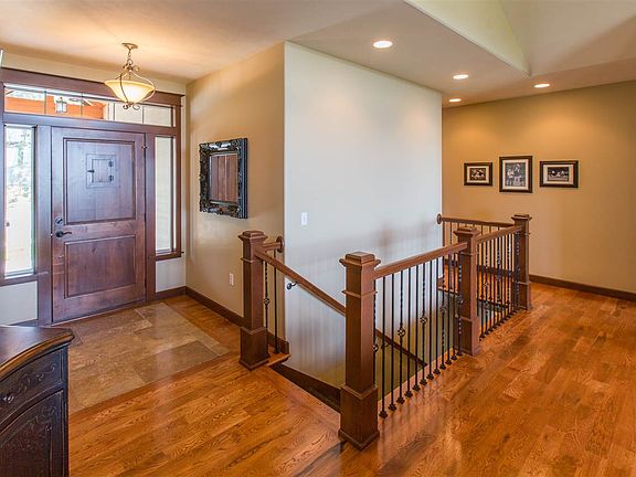 5th image of 10803 N Fleetwood Ct