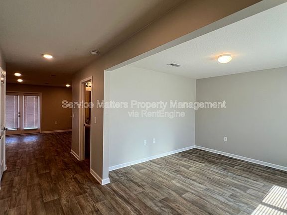 3rd image of 6402 Churchill Cir