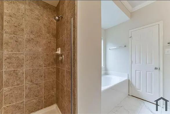 20607 Providence Point Dr — Photo 22