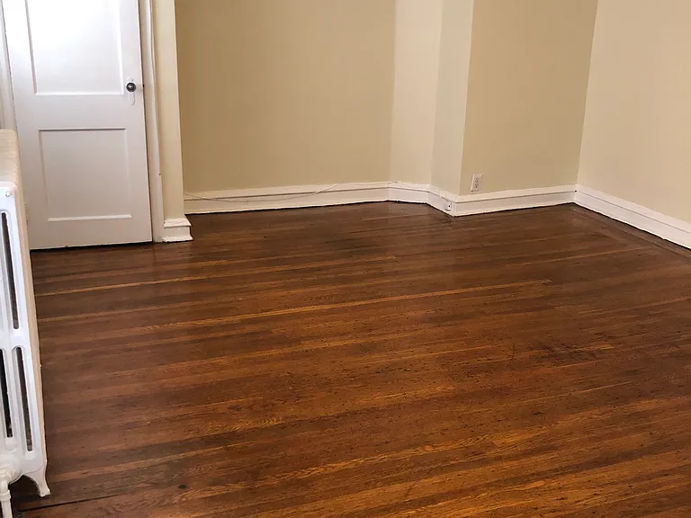 1904 Pine St #3R — Photo 12