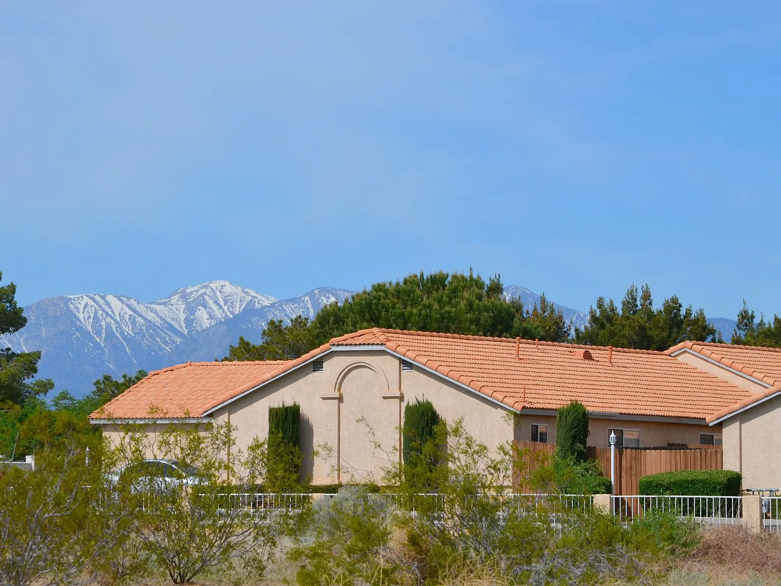 Desert Villas Apartment Homes — Photo 3
