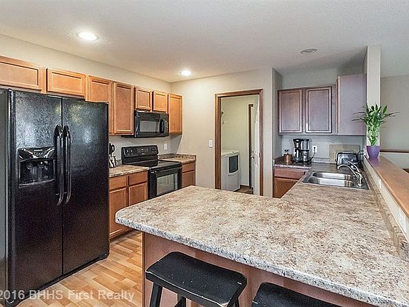 3rd image of 5849 NW 50th St