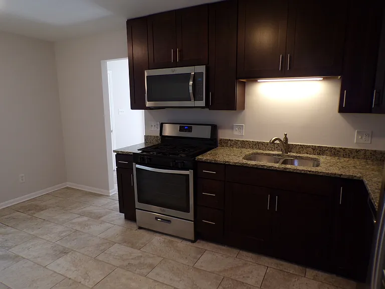 5110 Willow Ln — Photo 8
