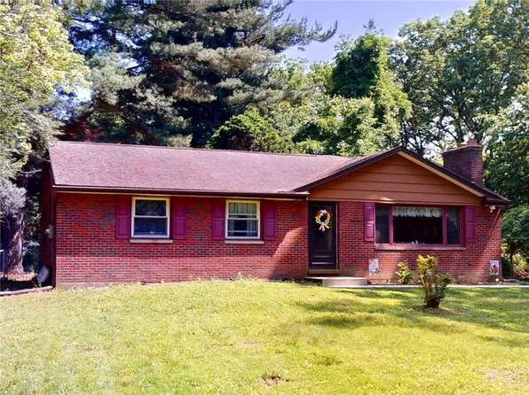 112 Halifax Ln, Butler, PA 16002