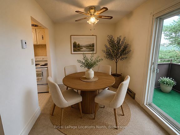 4th image of 184 8th St #307