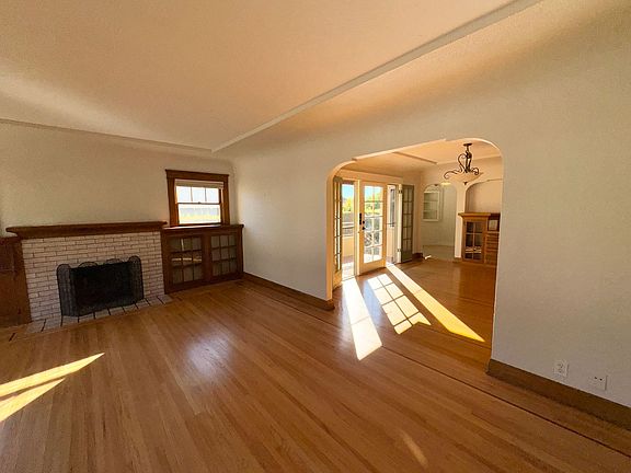 4th image of 4454 New Jersey St