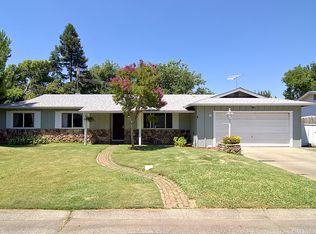 8 Highland Cir, Chico, CA 95926