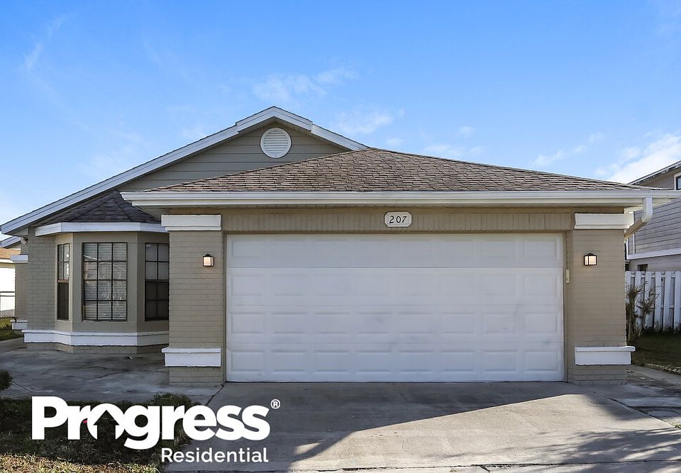 1st image of 207 Olivewood Ct