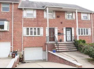 24004 65th Ave, Little Neck, NY 11362