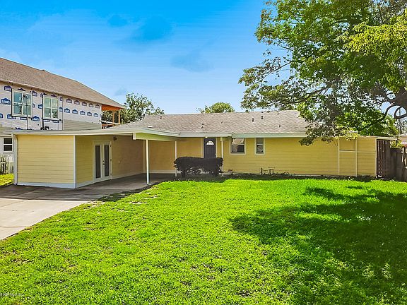 3rd image of 4153 Coquina Dr