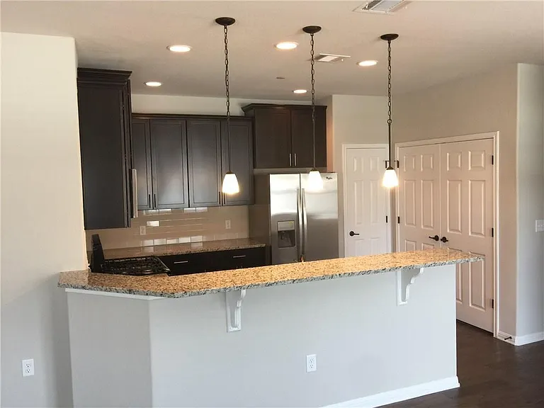 2304 S Lakeline Blvd — Photo 6