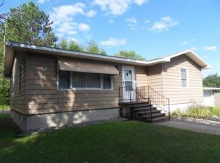 1725 Menominee Dr, Rhinelander, WI 54501