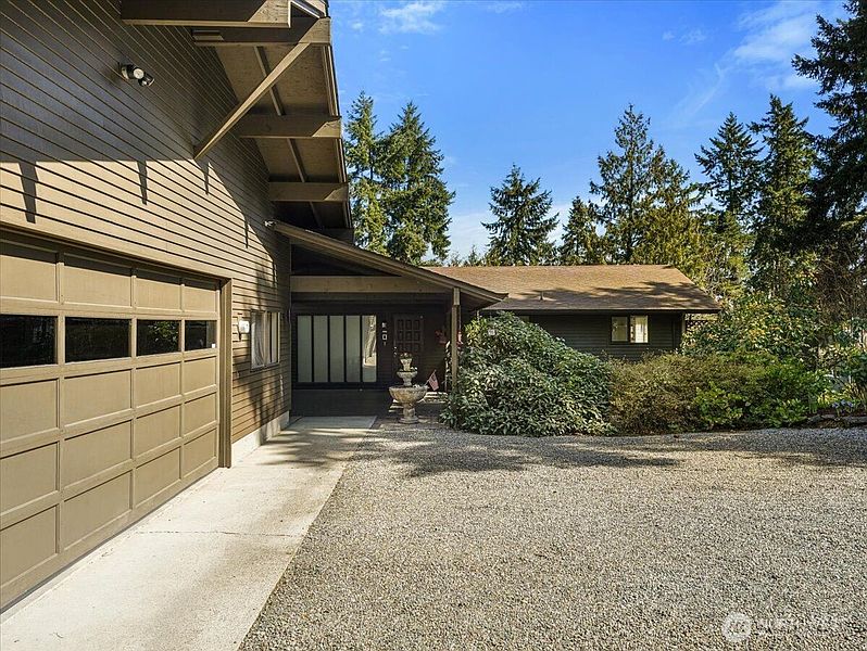 5th image of 23850 43rd Avenue S